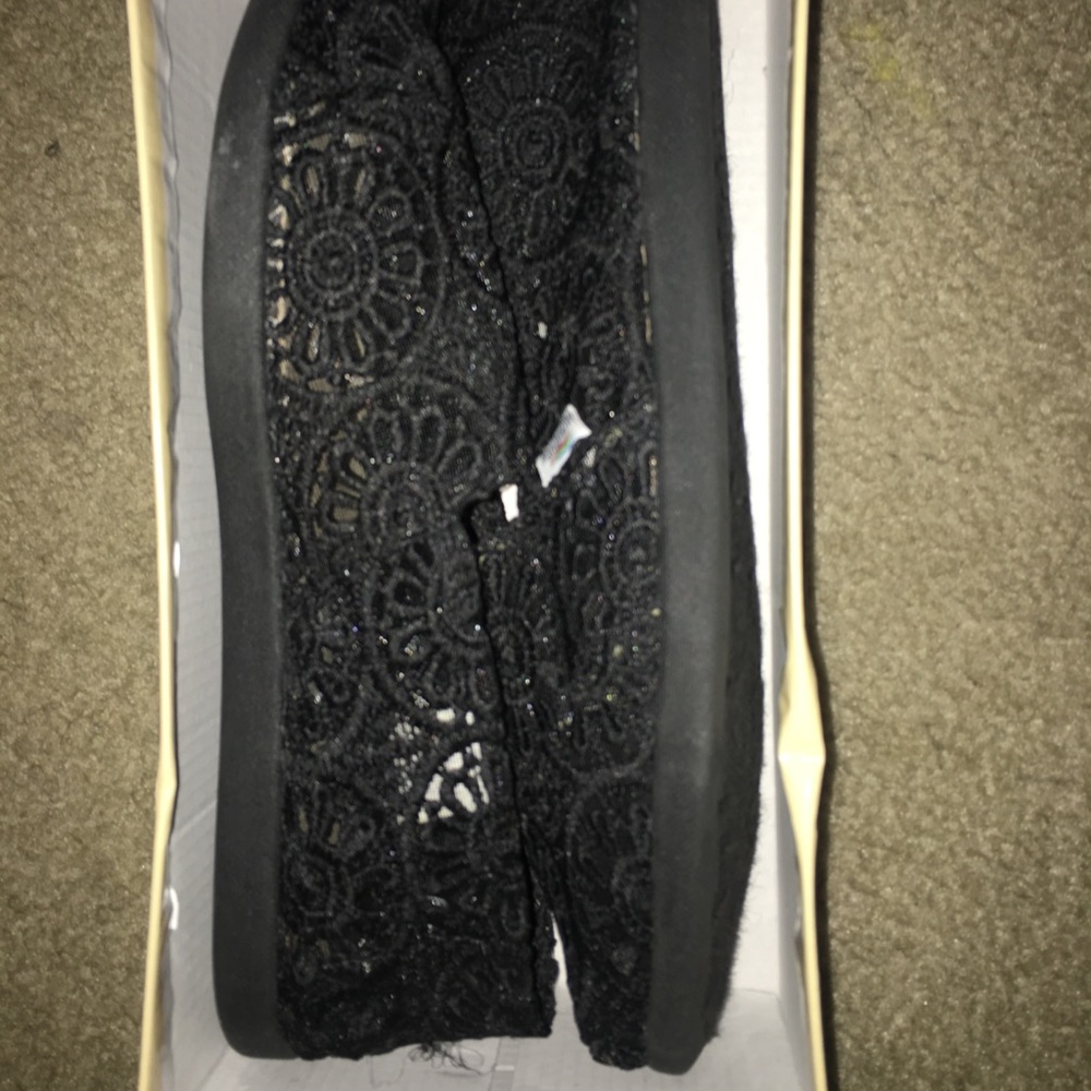 Slip ons